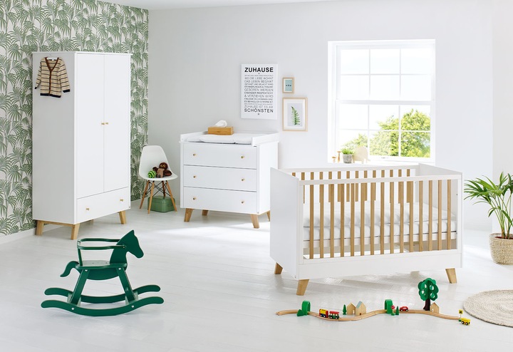 Pan breit (Babybett, Wickelkommode, Kinderkleiderschrank)