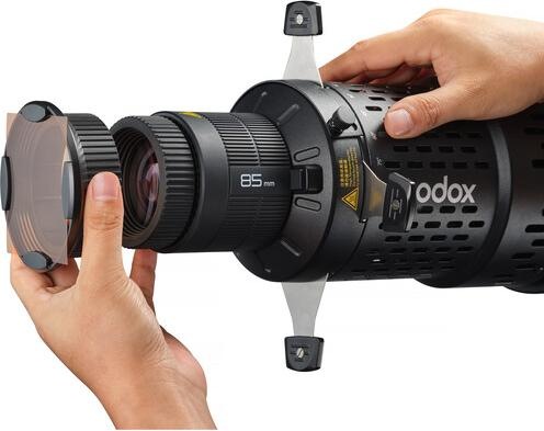 Produktbild Godox Bowens Mount Flash Light Projection Attachment