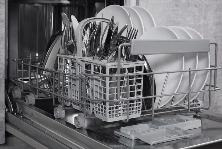 Actual product image Bauknecht BSIO 3T223 PE X