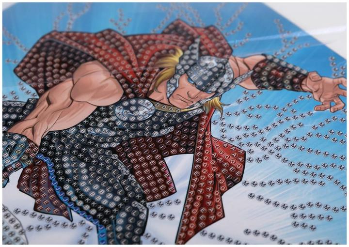 Produktbild Craft Buddy Thor, Karte 18x18cm Crystal Art