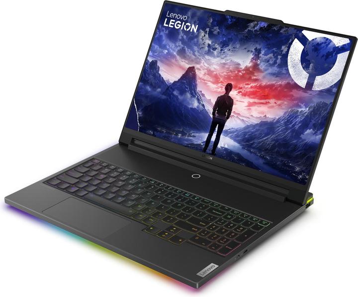 Actual product image Lenovo Legion 9 18IAX10 18" WQUXGA Core Ultra 9 275HX RTX 5090 192GB/2TB Win11 Pro (18", Intel Core Ultra 9 275HX, 192 GB, 2000 GB, DE)