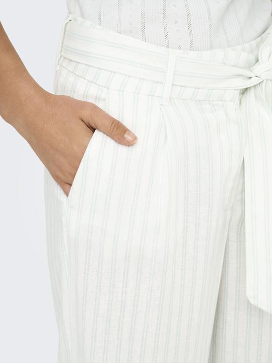 Image du produit Only ONLCARO Verkürzt Hose mit weitem Beinschnitt Hose mit weitem Beinschnitt (M)