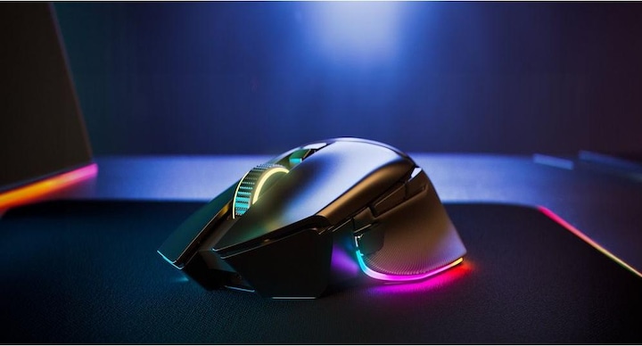 Actual product image Razer Basilisk V3 Pro 35K (Wireless, Cable)