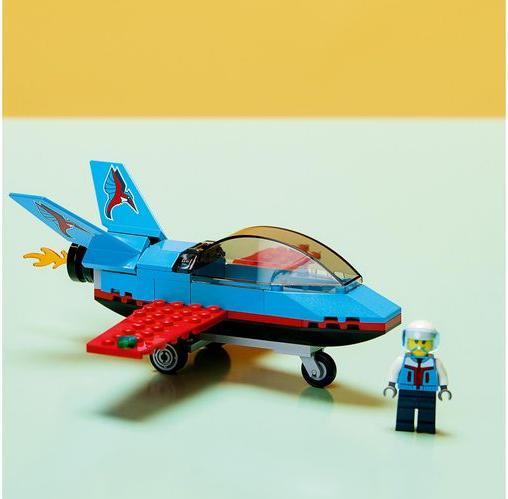 Actual product image LEGO Stunt Plane (60323, LEGO City)