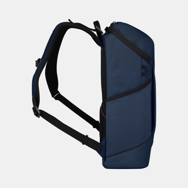 Actual product image Victorinox Altmont Modern, Commuter Backpack, Navy Blue (2.20 l)