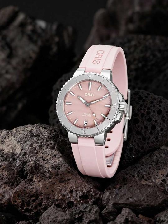 Produktbild Oris 01 733 7770 4158-07 4 18 66FC Damenuhr Aquis Date 36,5mm 30ATM (Analoguhr, Swiss Made, 36 mm)