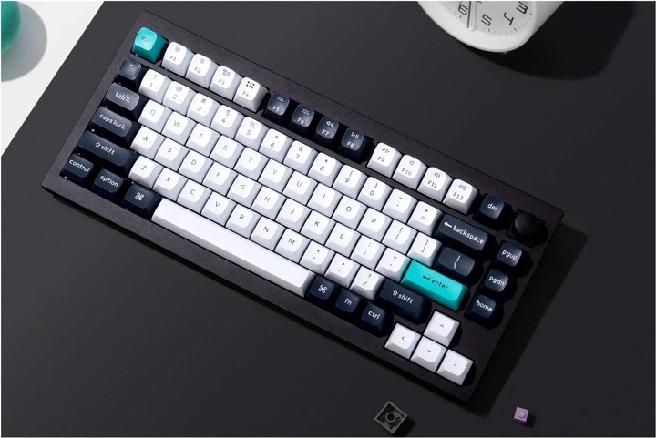 Actual product image Keychron Q1 Max (US, Cable)