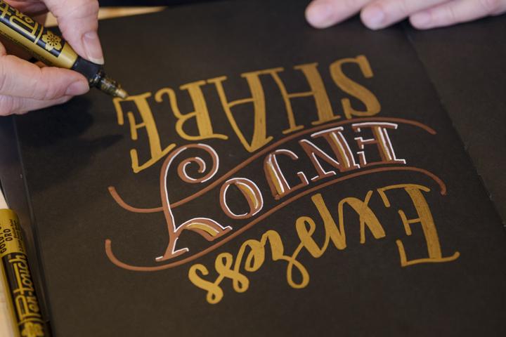 Actual product image Sakura Sketch Notebook (A4, Plain)