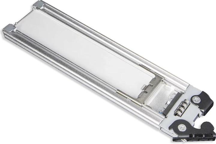 Actual product image Icydock ICY DOCK housing 8x M.2 NVMe SSDPCIe PCIe 4.0 64Gbps, for 5.25" bay