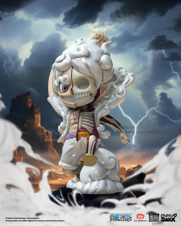 Actual product image Mighty Jaxx One Piece figurine XXRAY PLUS Luffy Gear 5 Edition 23 cm