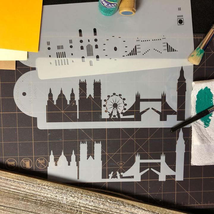 Image du produit Designer Stencils Pochoir London City Skyline