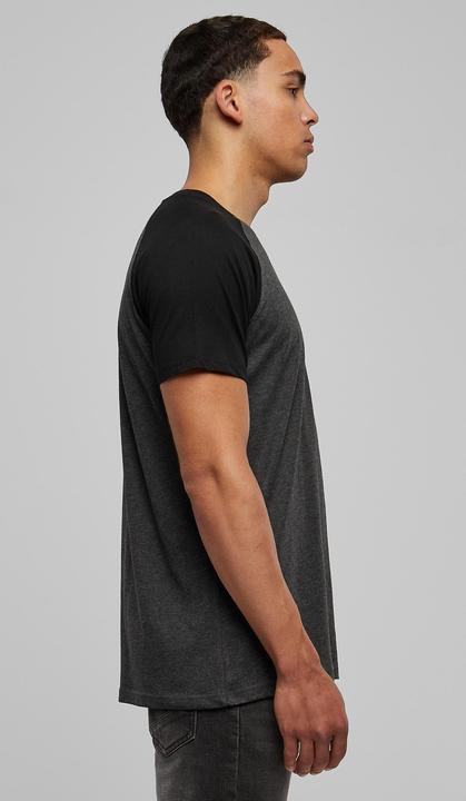 Actual product image Urban Classics Raglan Contrast Tee (M)