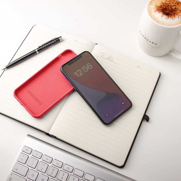 Produktbild Cadorabo TPU Liquid Silicone Case Cover (Apple iPhone 11 Pro)