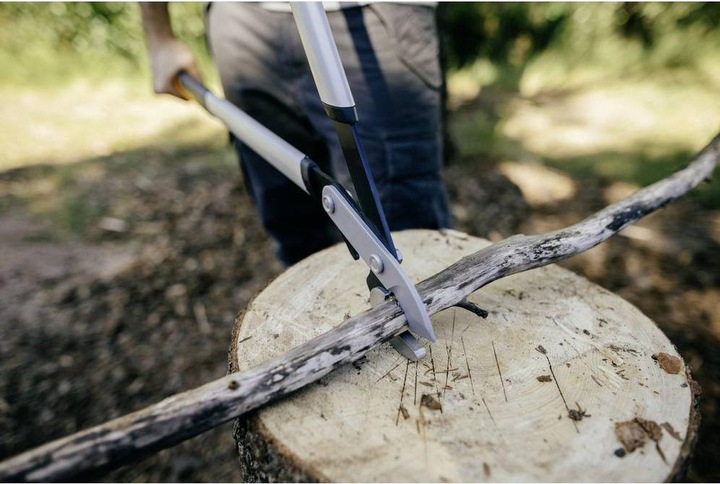 Actual product image Fiskars PowerGearX LX99L