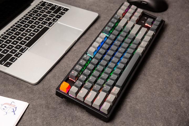 Actual product image Keychron K8 Hot-Swap (CH, Cable, Wireless)