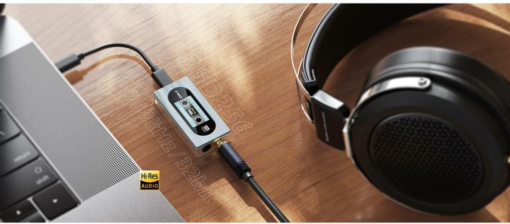 Actual product image FiiO KA15 (USB-DAC, Display, gain switch)