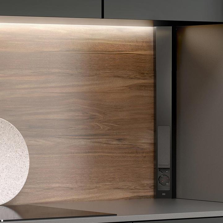 Actual product image Bachmann 932.104 CASIA 2 4xCEE7/3 (4x, CEE 7/3, 2 m)