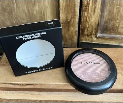 Produktbild MAC Cosmetics Extra Dimension Highlighter (Extra Dimension)