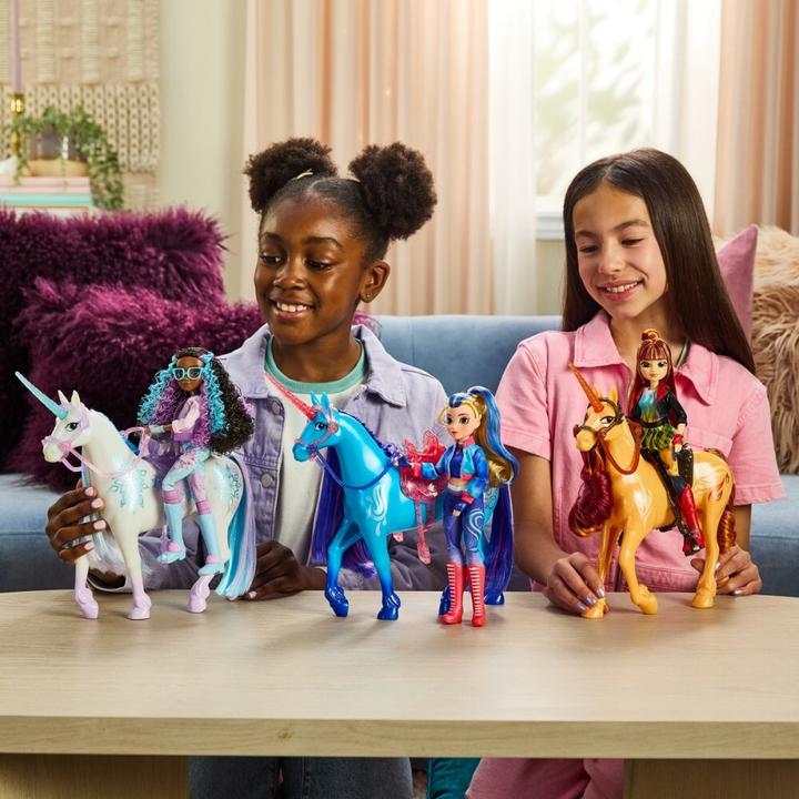 Actual product image Spin Master Unicorn A. Fashion Doll Isabel