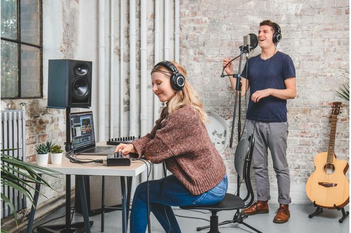 Actual product image Audient iD4 MKII (USB)