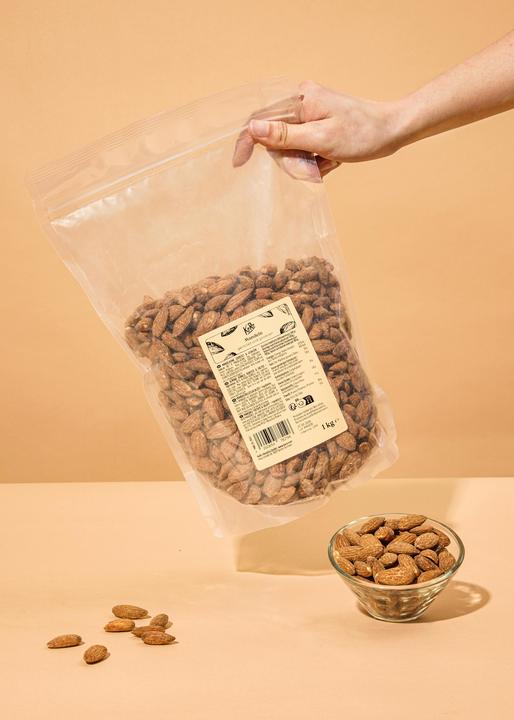 Actual product image KoRo Roasted and salted almond kernels (1000 g)