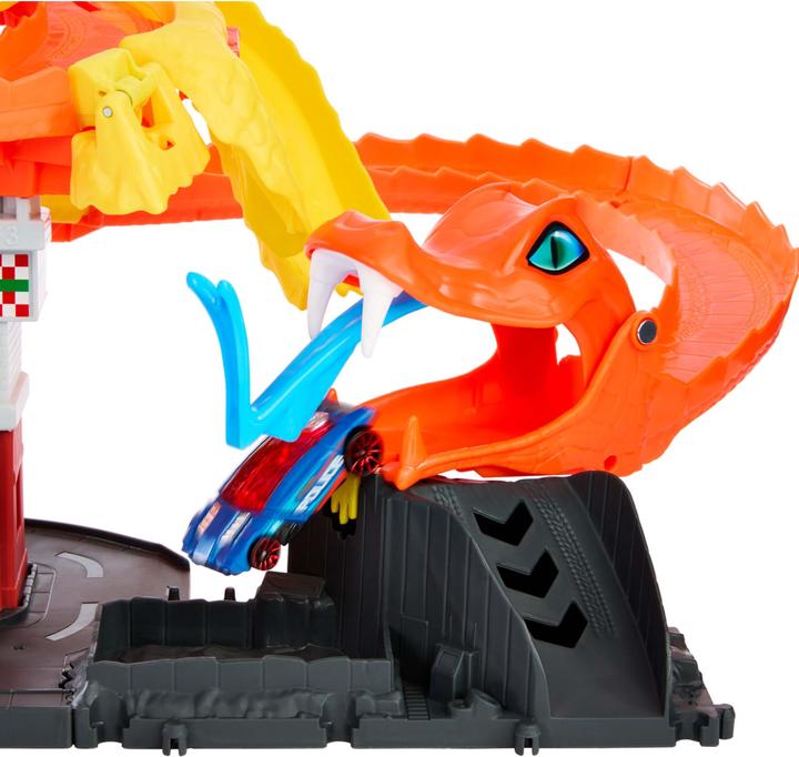Actual product image Hot Wheels City Cobra Slam Pizza Attack