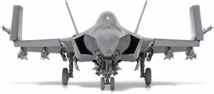 Image du produit Tamiya 1/48 Lockheed Martin F-35C Lightning II