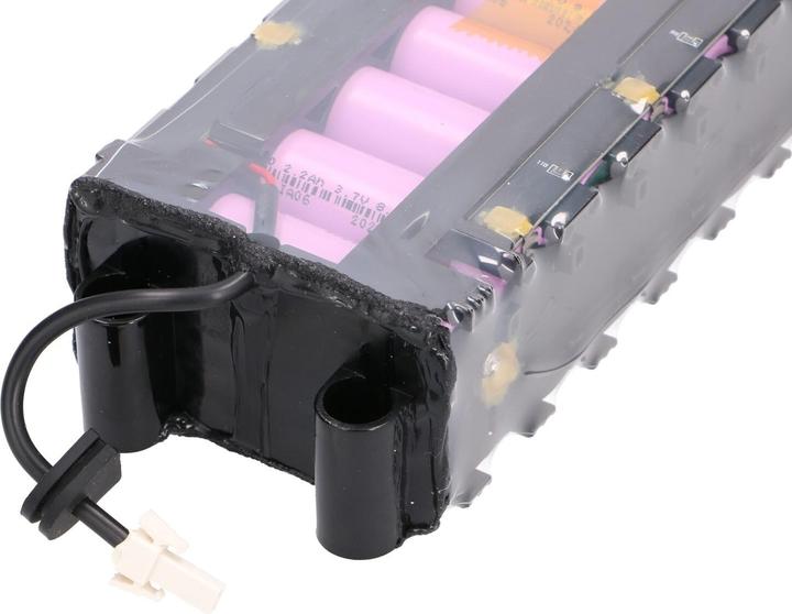 Actual product image Xiaomi SCOOTER M365 BATTERY 10INR19/66-3 7650MAH 36V