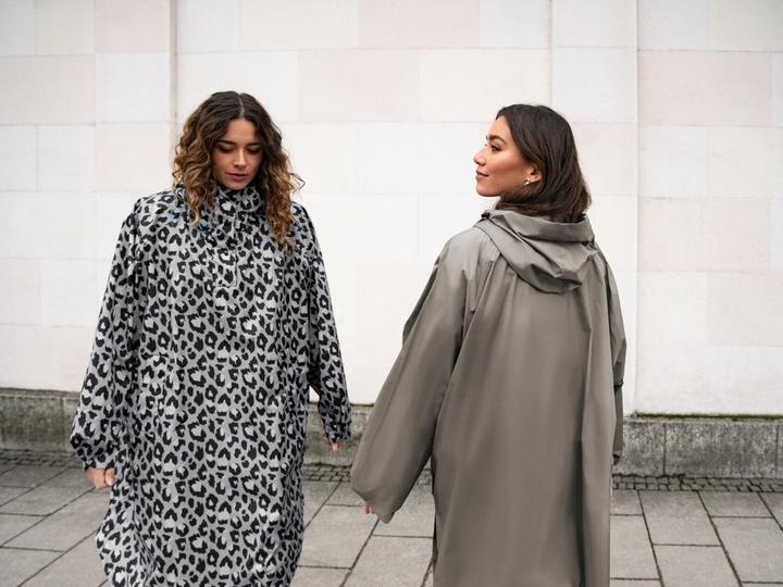 Actual product image reisenthel Mini Maxi Raincoat Grau (One size)