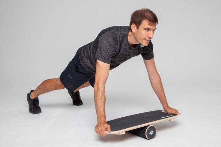 Actual product image Schildkröt Balance Board Wood 74x28cm on Roll