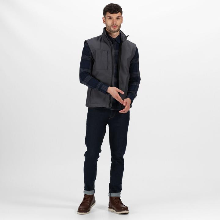 Actual product image Regatta Octagon three-layer printable softshell waistcoat (M)