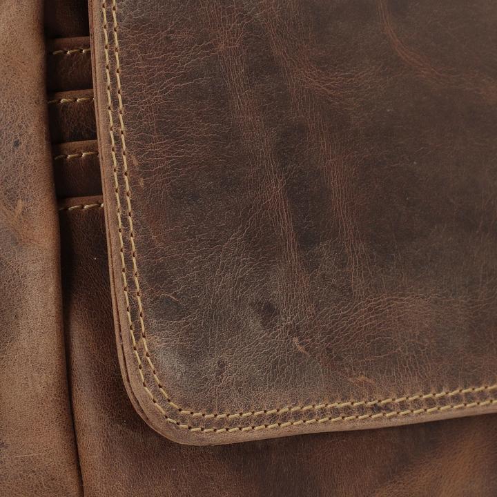 Actual product image Greenburry Vintage Messenger Leather 34 cm (8 l)