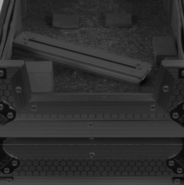 Produktbild UDG U91088BL FLT CASE DDJ-FLX10 BLK PLUS(L&W)