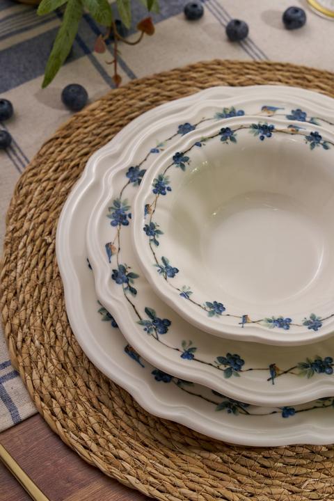 Actual product image Hermia Blueberry Dinner Set 24 Pieces (24 pcs.)