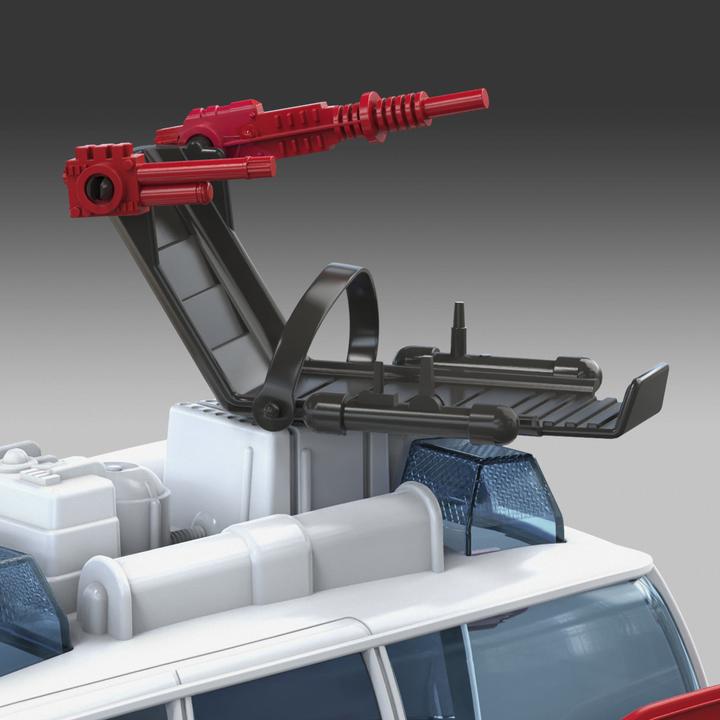 Actual product image Hasbro The Real Ghostbusters: ECTO-1 - Kenner Classics