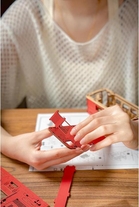 Actual product image Rolife London Tour Bus - Diorama