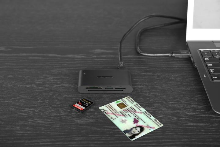Actual product image Sitecom MD-065 USB 2.0 All-in-One ID Card Reader (Micro USB)