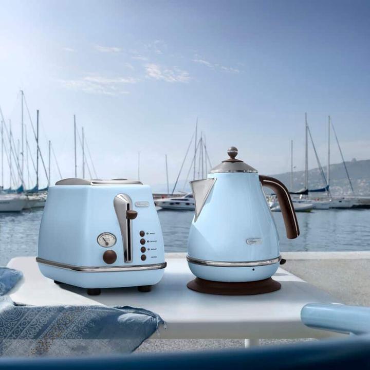 Actual product image De'Longhi Icona Vintage CTOV2103AZ