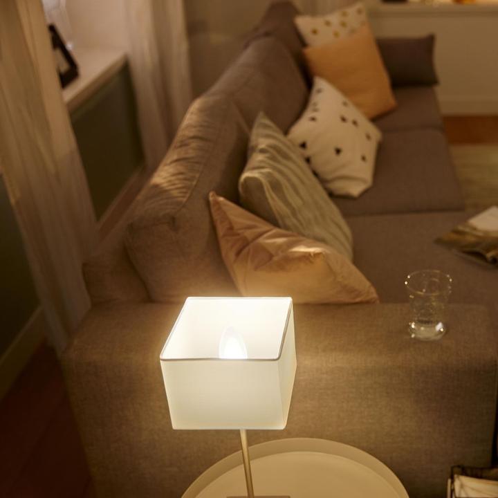 Actual product image Philips Hue White BT (E14, 5.50 W, 470 lm, 2 x, F)