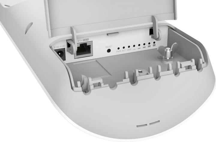 Produktbild MikroTik mANTBox 2 12s with 12dBi