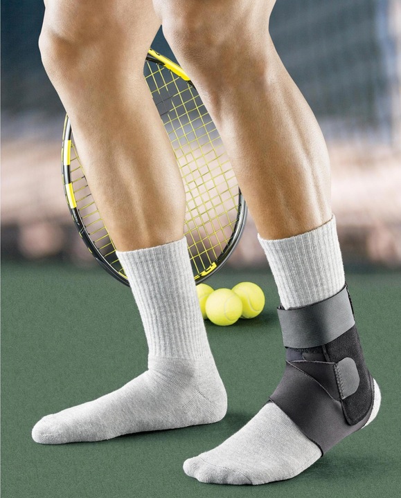 Actual product image Futuro Stabilising ankle joint (One size)