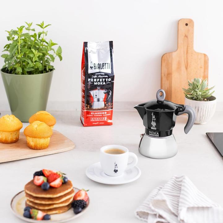 Actual product image Bialetti New Moka Induction, Black 6 cups (6 Cups)