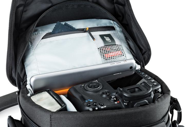Produktbild Lowepro Nova 160 AW II (Kamera Schultertasche, 8.50 l)