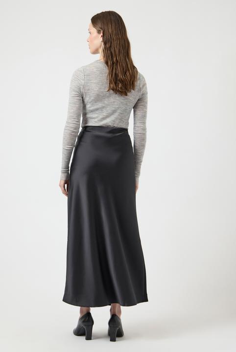 Produktbild Yas YASPELLA Maxirock (M)