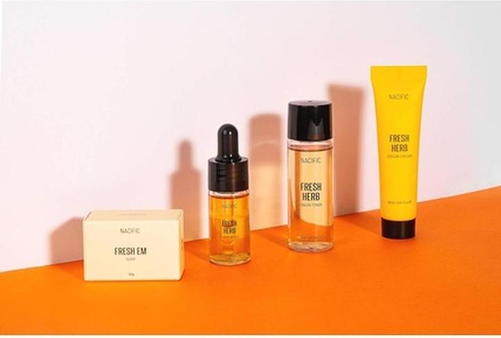 Immagine prodotto Nacific Kit di origine delle erbe fresche Toner Siero Crema EM Sapone Kit per la cura della pelle in