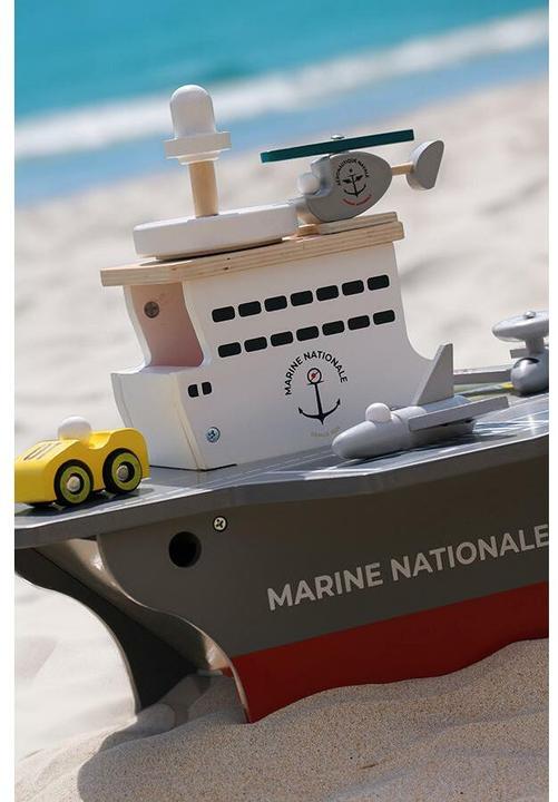 Actual product image Vilac Aircraft carrier + accessories - Marine national