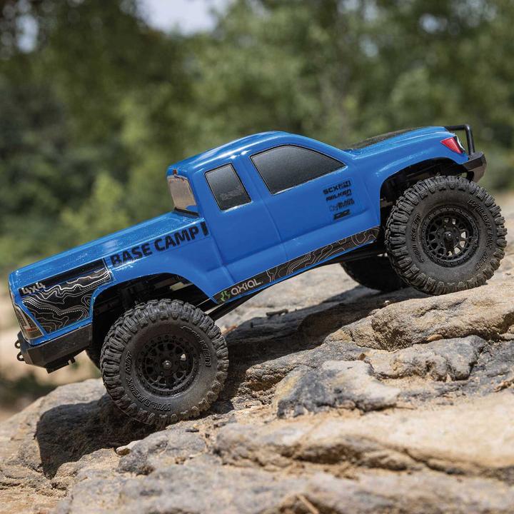Actual product image Axial Rock Crawler SCX24 Base Camp 4WD, Blue RTR 1:24 (RTR Ready-to-Run)
