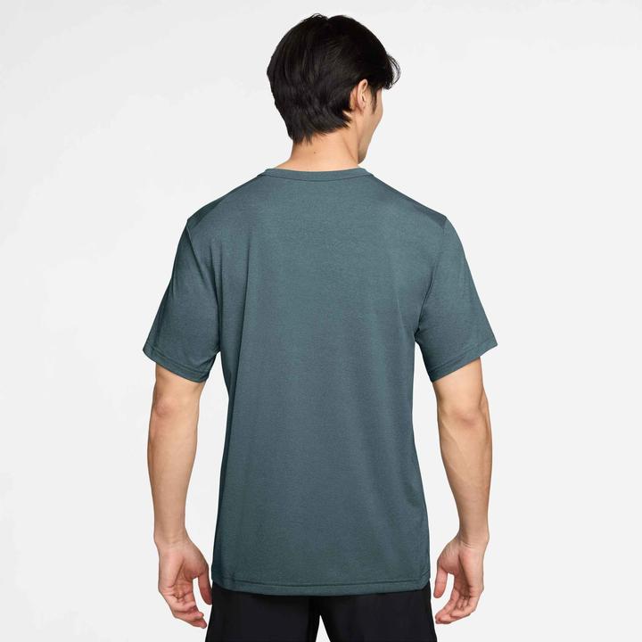 Actual product image Nike Hyverse Dri-FIT UV S/S (M)