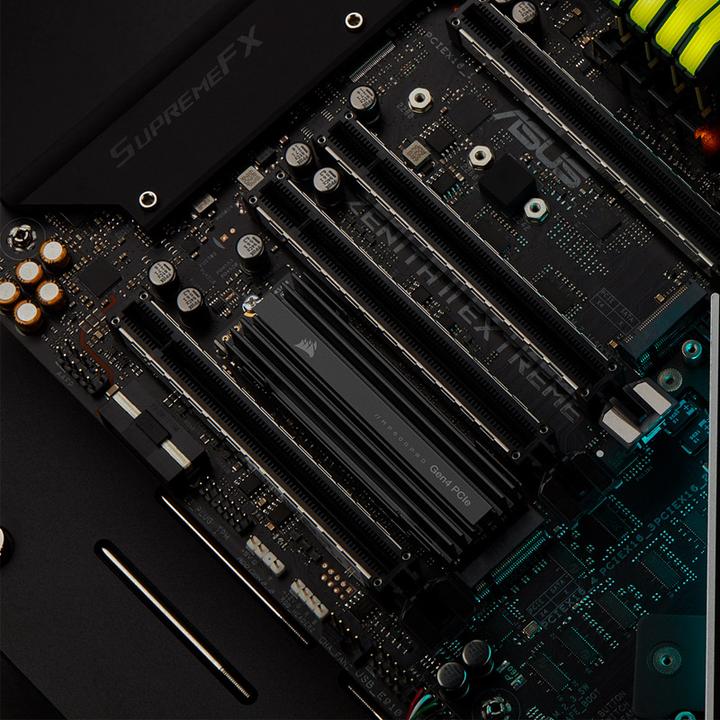 Immagine prodotto Corsair MP600 PRO (2000 GB, M.2 2280)