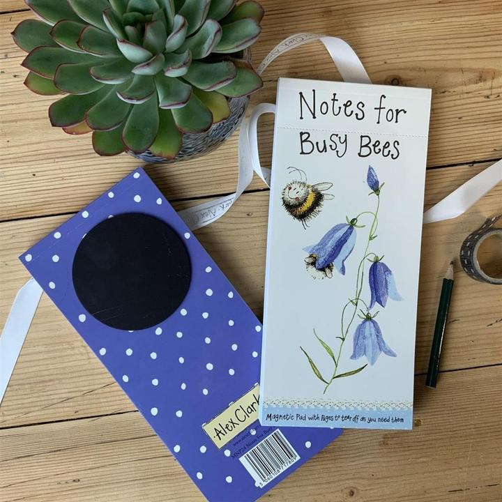 Actual product image Dtagency Shopping list with magnet MNP24 Busy bees